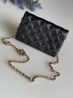 Louis Vuitton Pochette Coussin Noir