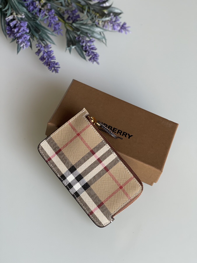 IMG_5362-1 Burberry Zippy Card Holder - Image 1