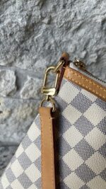 Louis Vuitton Siracusa GM Damier Azur - Image 3