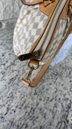 Louis Vuitton Siracusa GM Damier Azur - Image 16