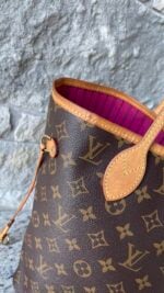Louis Vuitton Neverfull MM Monogram Pivoine - Image 8