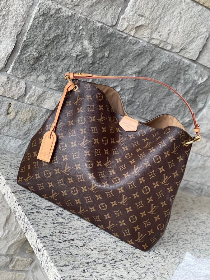 IMG_7484-1 Louis Vuitton Graceful MM Monogram Beige - Image 1