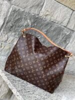 Louis Vuitton Graceful MM Monogram Beige - Image 5