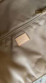 Louis Vuitton Graceful MM Monogram Beige - Image 13
