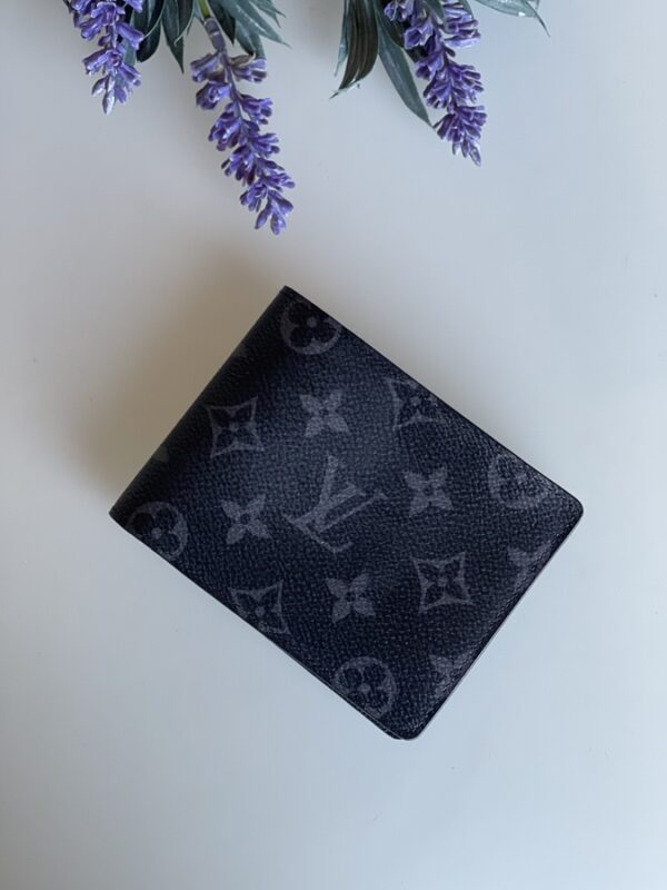 Louis Vuitton Mens Wallet - Image 2