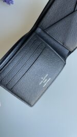 Louis Vuitton Mens Wallet - Image 6