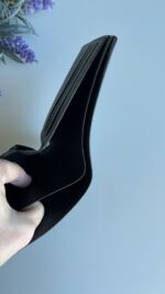 Louis Vuitton Mens Wallet - Image 8