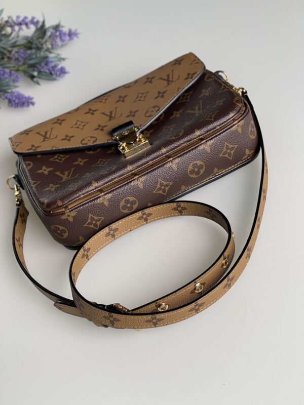 Louis Vuitton Pochette Metis Monogram Reverse - Image 2