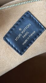 Louis Vuitton On My Side MM - Image 15