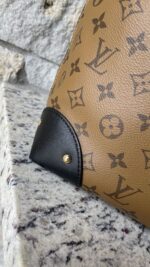 Louis Vuitton Reverse Monogram Triangle Softy - Image 3