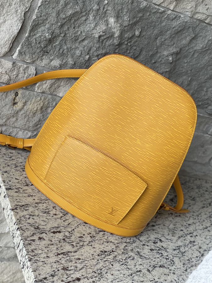 Louis Vuitton Gobelin Backpack Epi Yellow - LVLENKA Luxury  display picture 2