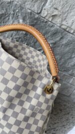 Louis Vuitton Artsy MM Damier Azur - Image 2
