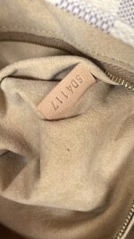 Louis Vuitton Artsy MM Damier Azur - Image 20