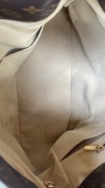 Louis Vuitton Artsy MM Monogram - Image 14