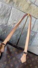 Louis Vuitton All In MM Monogram - Image 4