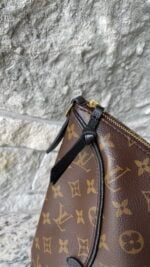 Louis Vuitton Monogram Tournelle MM Black - Image 4