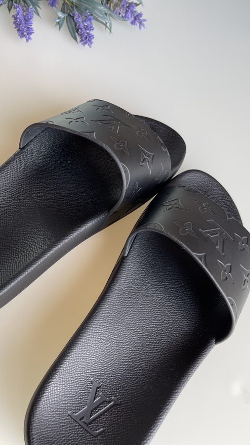 Louis Vuitton Black Slides Men - LVLENKA Luxury Consignment