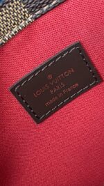 Louis Vuitton Bloomsbury PM - Image 14