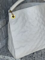 Louis Vuitton Artsy MM Empreinte Neige White - Image 8