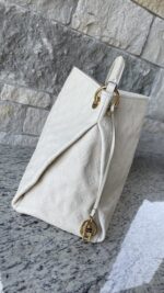 Louis Vuitton Artsy MM Empreinte Neige White - Image 11