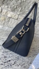 Givenchy Small Antigona Dark Blue Goatskin - Image 4