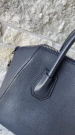 Givenchy Small Antigona Dark Blue Goatskin - Image 6