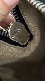Givenchy Small Antigona Dark Blue Goatskin - Image 15