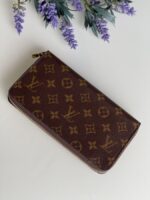 Louis Vuitton Monogram Daily Organizer - Image 2