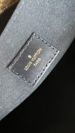 Louis Vuitton Pochette Metis Monogram Reverse - Image 15