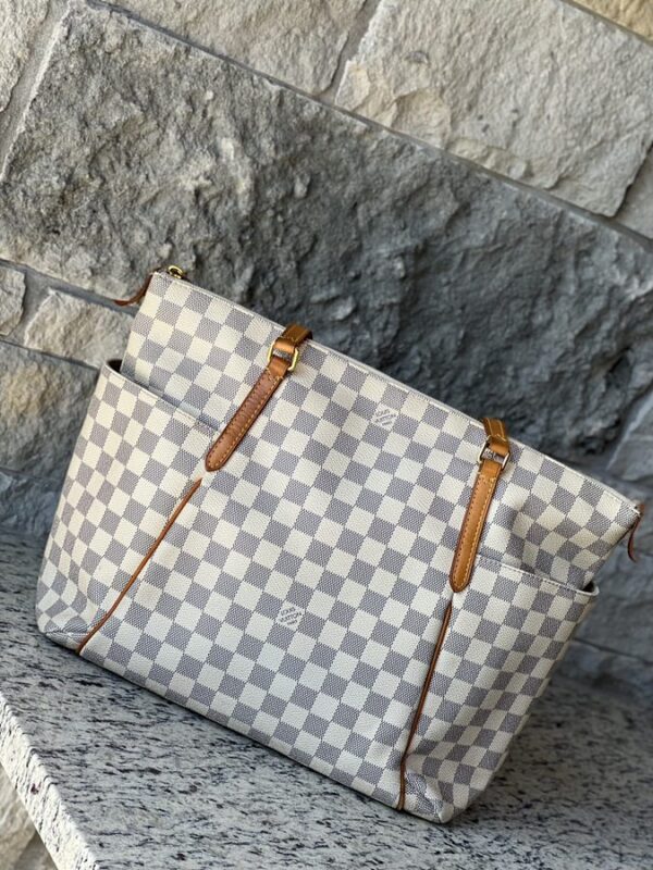 Louis Vuitton Totally MM Damier Azur - Image 5