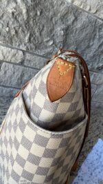 Louis Vuitton Totally MM Damier Azur - Image 9