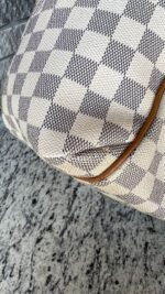Louis Vuitton Totally MM Damier Azur - Image 14