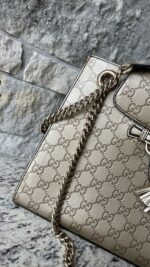 Gucci Shine Guccissima Large Emily Chain Shoulder Bag Gold - Image 2