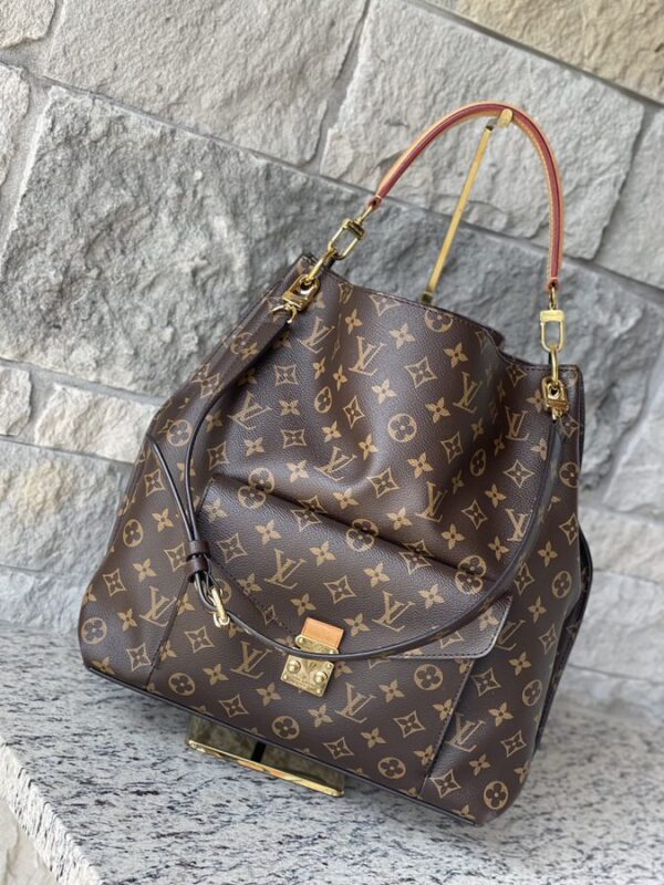 Louis Vuitton Metis Hobo Monogram - Image 1
