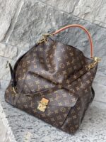 Louis Vuitton Metis Hobo Monogram - Image 2