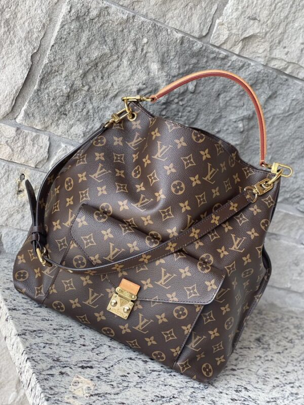 Louis Vuitton Metis Hobo Monogram - Image 2