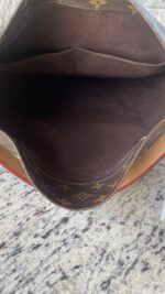 Louis Vuitton Metis Hobo Monogram - Image 12