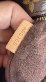 Louis Vuitton Metis Hobo Monogram - Image 14