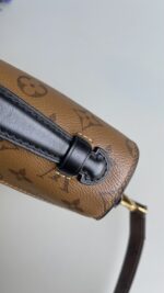 Louis Vuitton Pochette Metis Monogram Reverse - Image 12