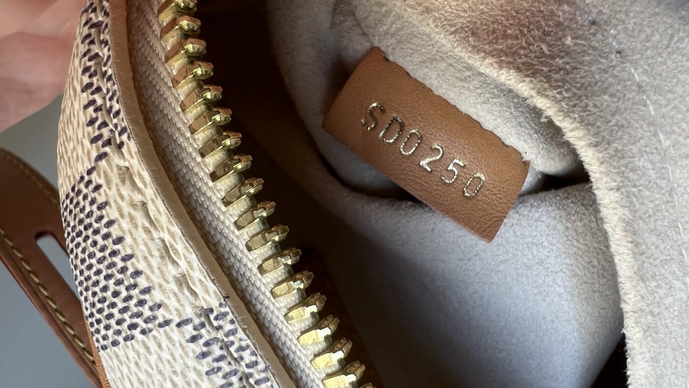 Louis Vuitton Damier Azur Boite Chapeau Souple PM - Image 15