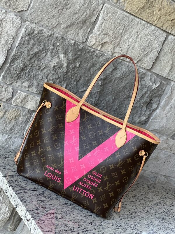 Louis Vuitton Neverfull MM V Pink