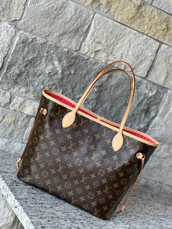 Louis Vuitton Neverfull MM V Pink - Image 6