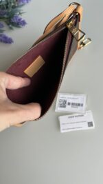 Louis Vuitton Carryall PM Pouch - Image 5