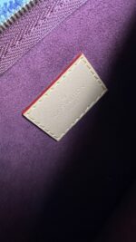 Louis Vuitton Carryall PM Pouch - Image 6