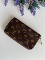 Louis Vuitton Old Style Zippy Wallet - Image 2