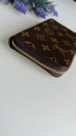 Louis Vuitton Old Style Zippy Wallet - Image 5