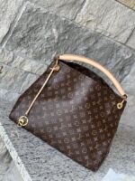 Louis Vuitton Artsy MM Monogram