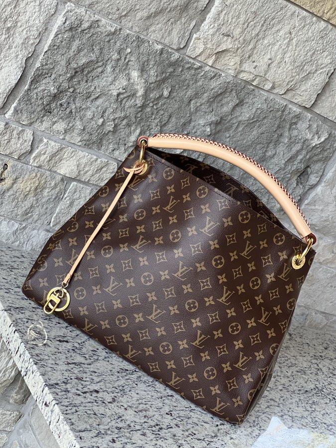 Louis Vuitton Artsy MM Monogram - LVLENKA Luxury Consignment 
