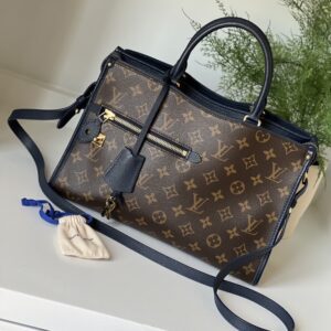 Louis Vuitton Popincourt PM Marine