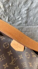 Louis Vuitton Graceful MM Monogram Beige - Image 4